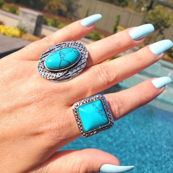 2/$20🌼  Turquoise Silvertone Rings Adjustable #3 - Picture 3 of 6